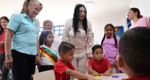 Mil 472 escuelas en Carabobo dan inicio a actividades escolares del 2025 (5)